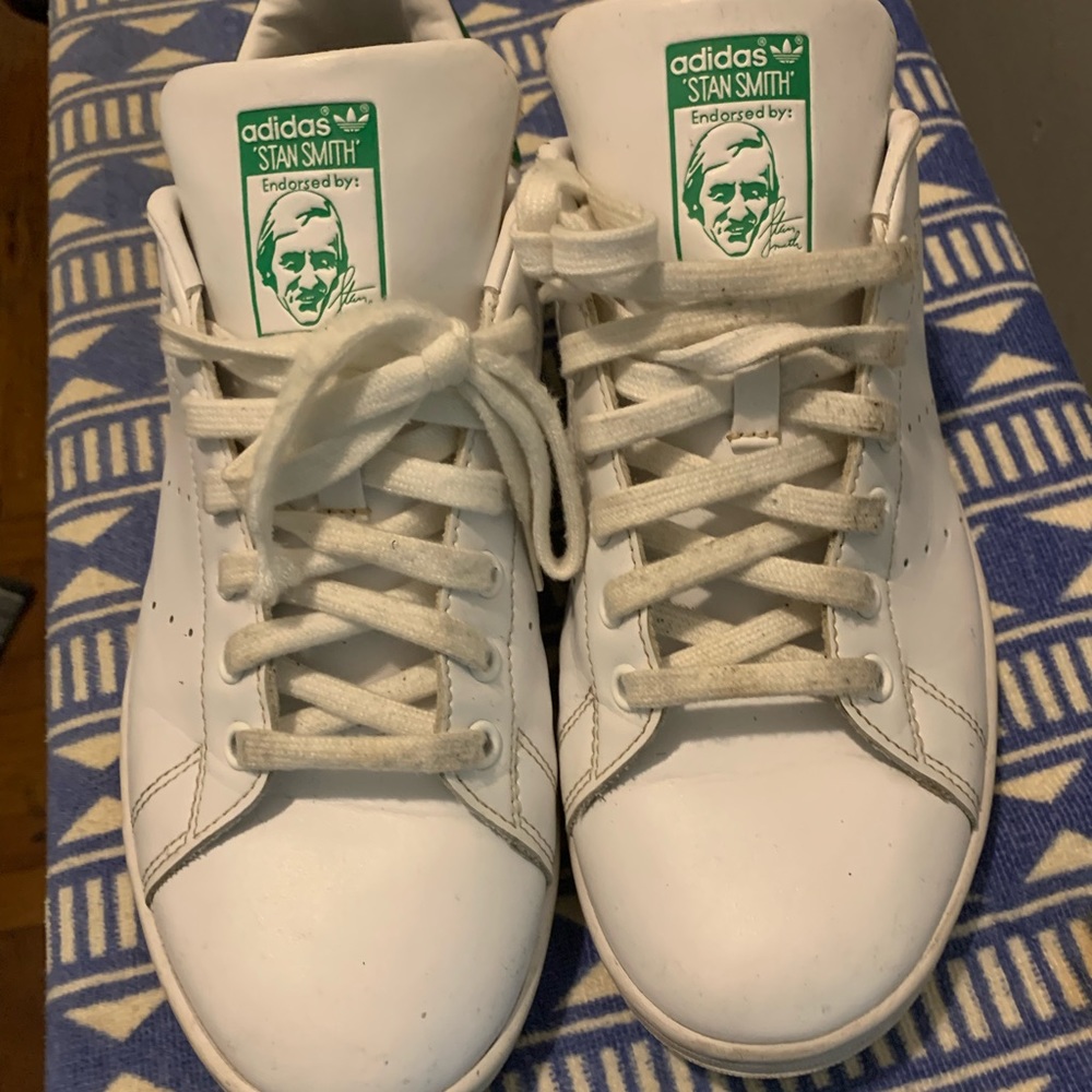 Mens sneakers